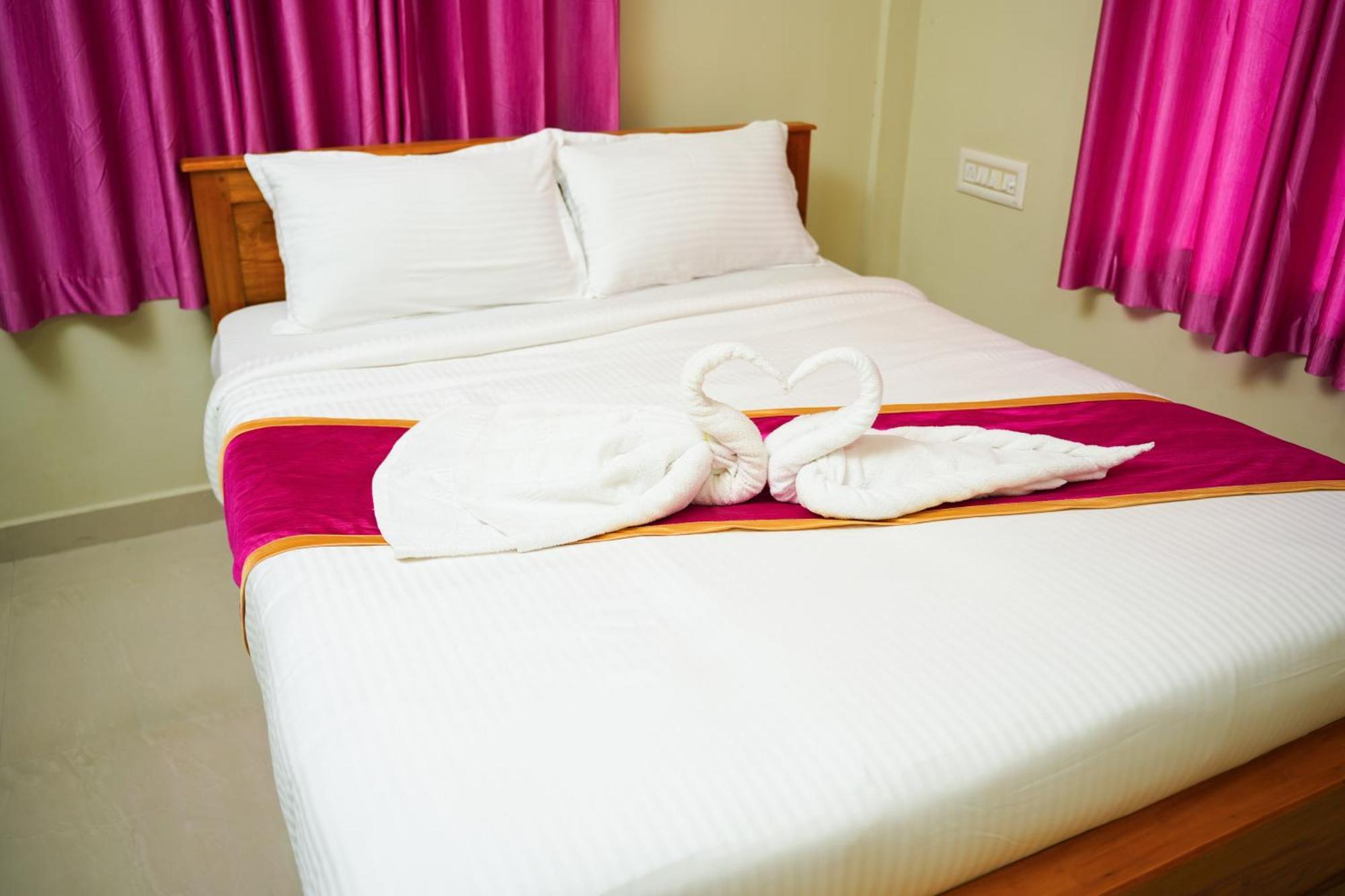 Gmr Suites Kalpetta Exterior photo